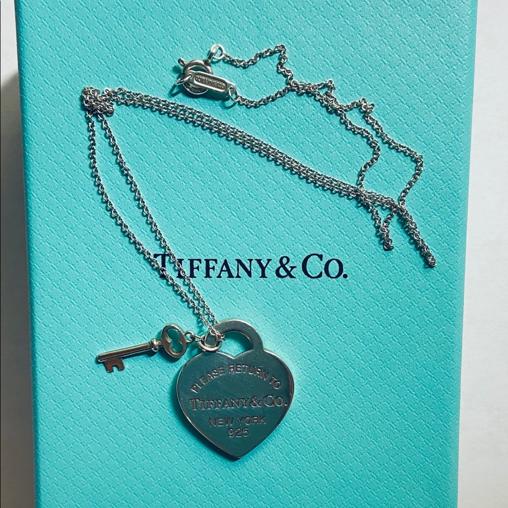 !SOLD! Tiffany & Co. Heart Tag with Key Pendant